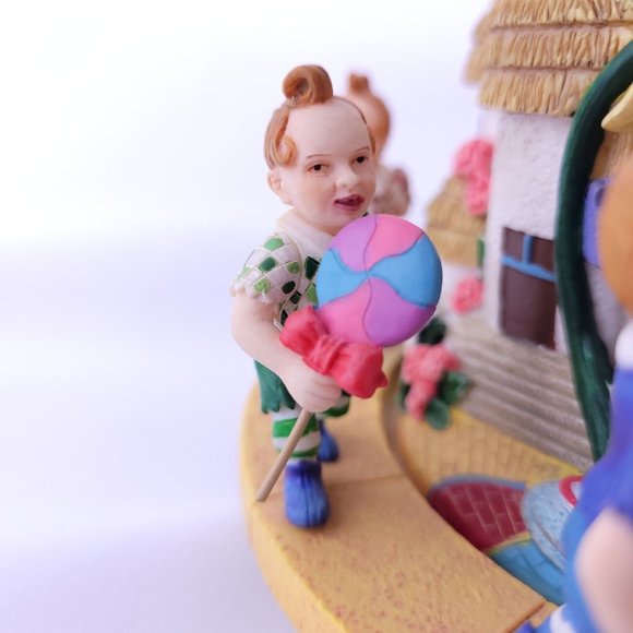 Wizard Of Oz House On The Wicked Witch Of The East San Francisco Music Box Co - Picture 9 of 14